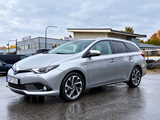 Toyota Auris 2015