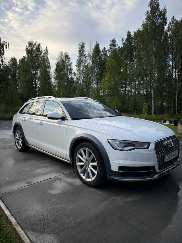 Audi A6 allroad 2016