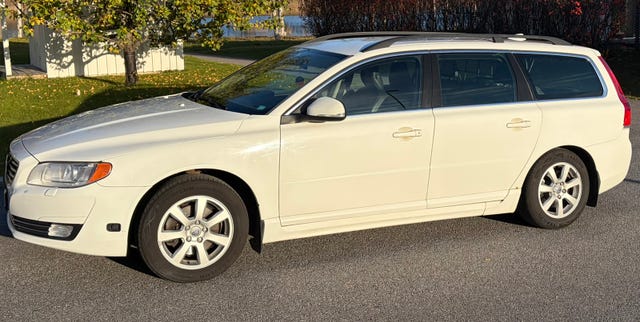 Volvo V70 2014