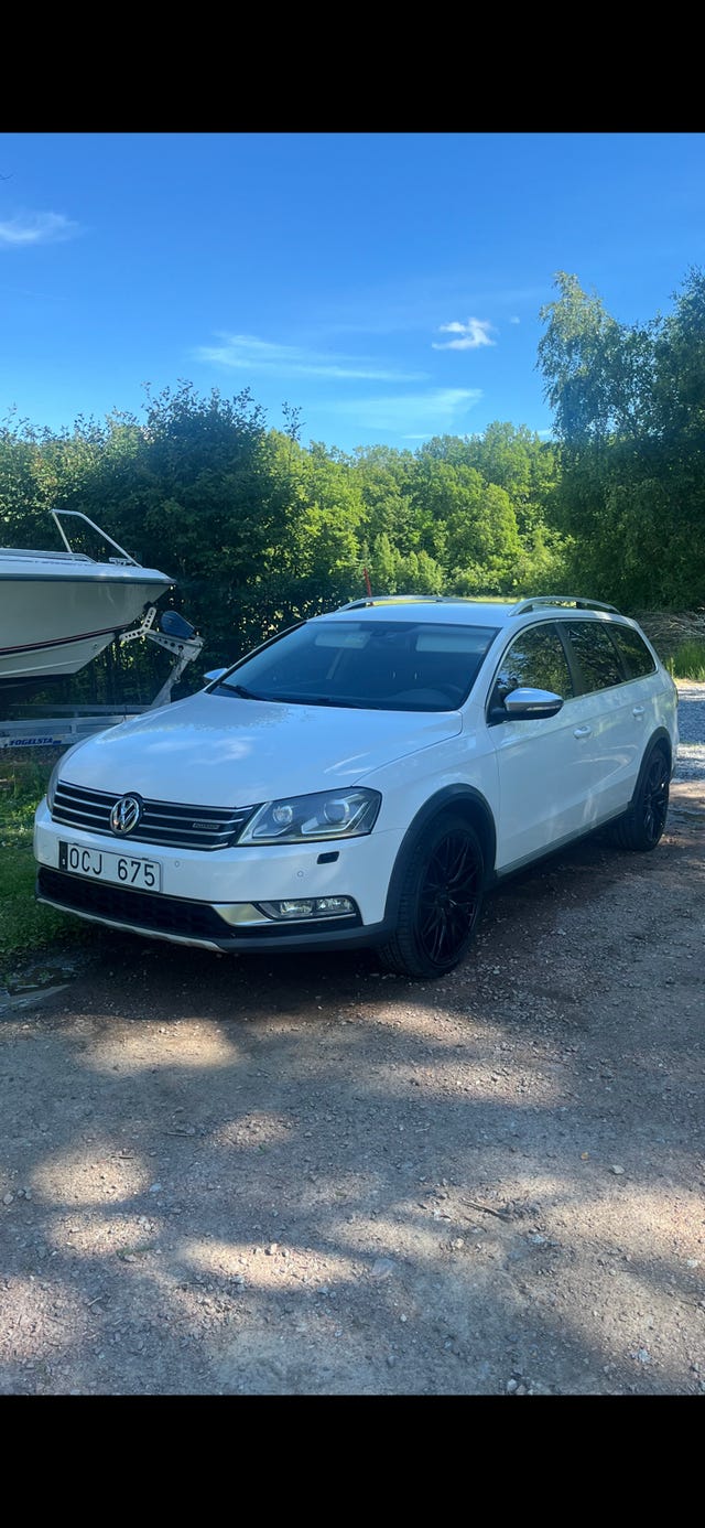 Volkswagen Passat Alltrack 2014 – bild 2