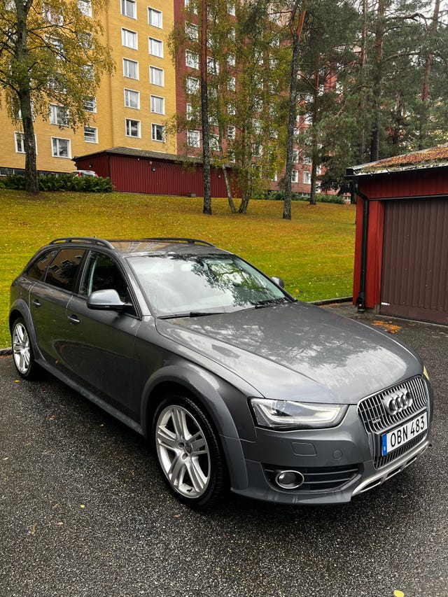 Audi A4 allroad 2014