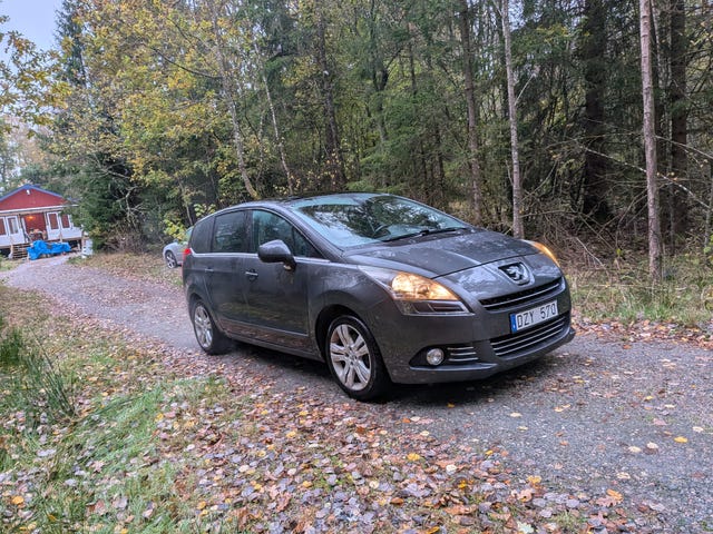 Peugeot 5008 2010