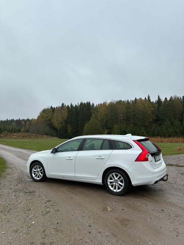 Volvo V60 2014