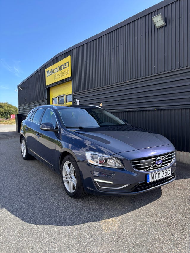 Volvo V60 2015