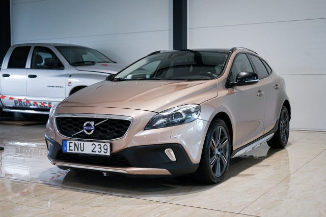 Volvo V40 Cross Country 2013