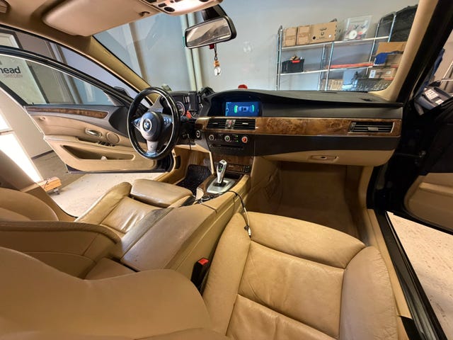 BMW 530d 2010 – bild 3