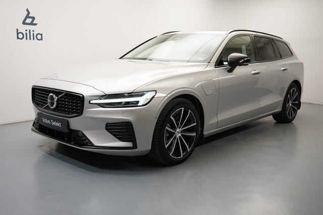 Volvo V60 2025