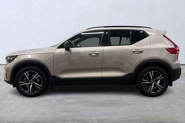 Volvo XC40 2025 – bild 2