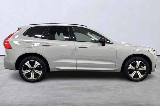 Volvo XC60 2025 – bild 3