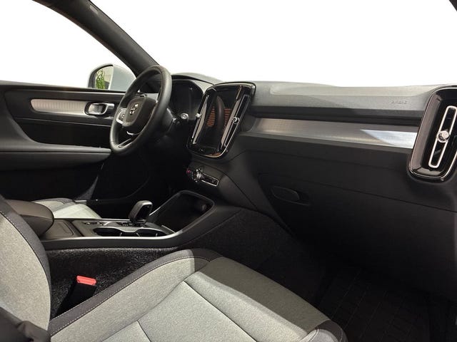 Volvo XC40 2022 – bild 4