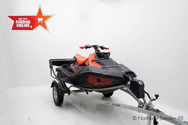 Sea-Doo Spark Trixx 2-up