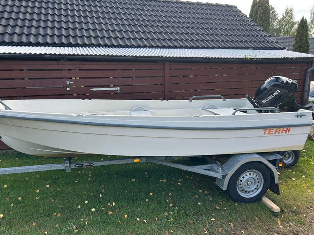 Terri 400 med elstart Zuzuki 9.9