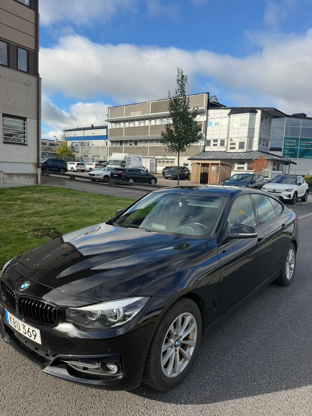 BMW 320d 2019 – bild 2