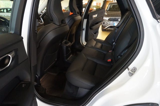 Volvo XC60 2024 – bild 4