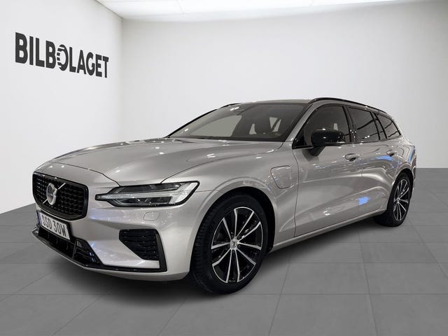 Volvo V60 2025