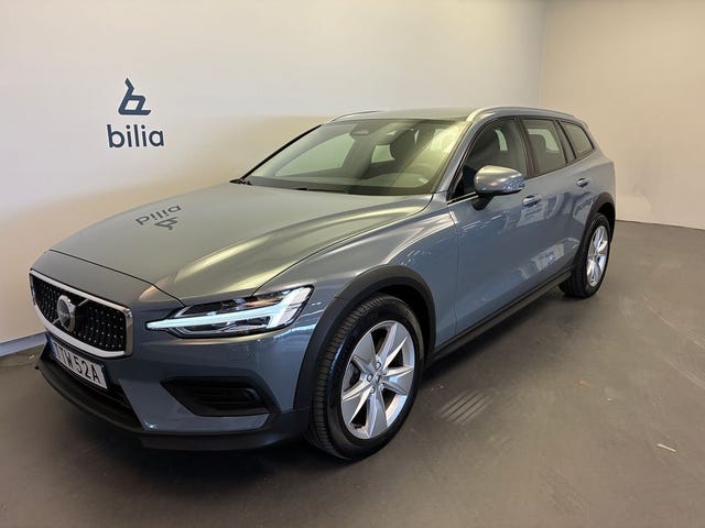 Volvo V60 Cross Country 2024