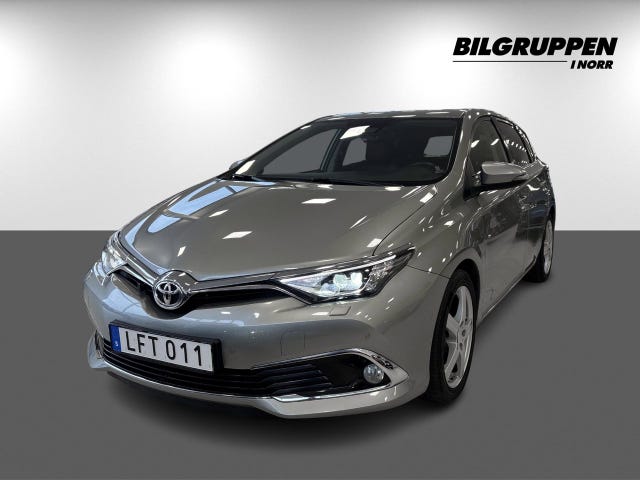 Toyota Auris 2015