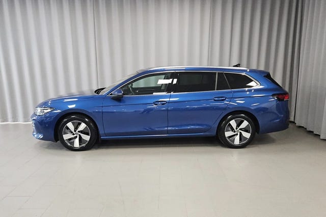 Volkswagen Passat 2025 – bild 2