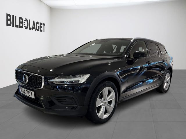 Volvo V60 Cross Country 2024