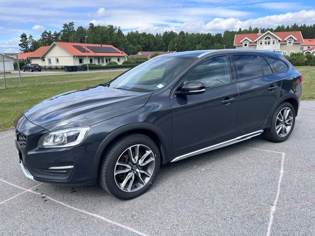 Volvo V60 Cross Country 2017