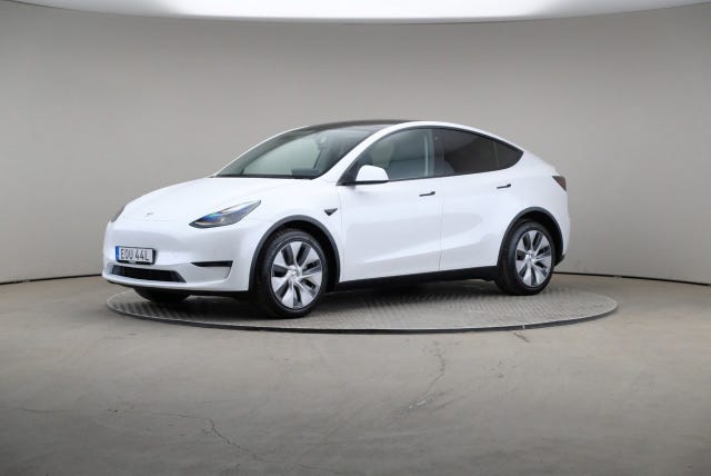 Tesla Model Y 2022