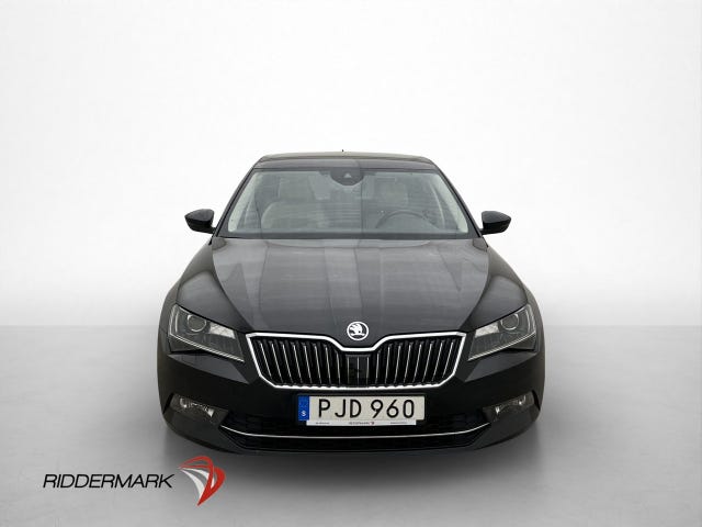 Skoda Superb 2017 – bild 2