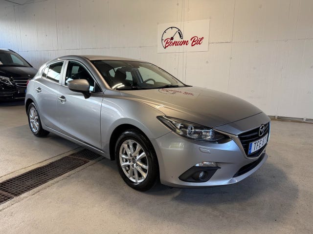 Mazda 3 2015