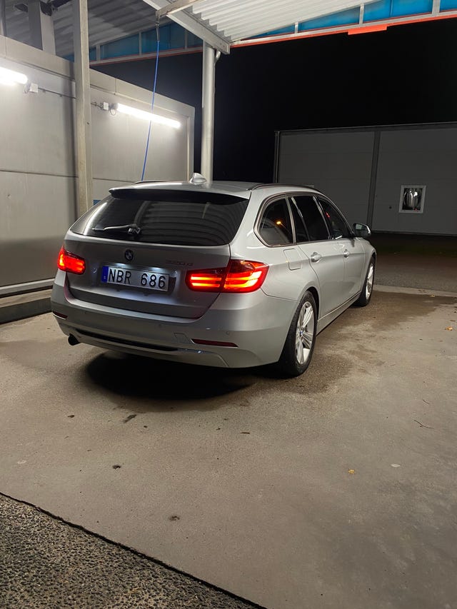BMW 320d 2013 – bild 3