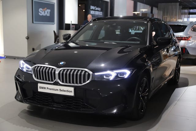 BMW 320 2026