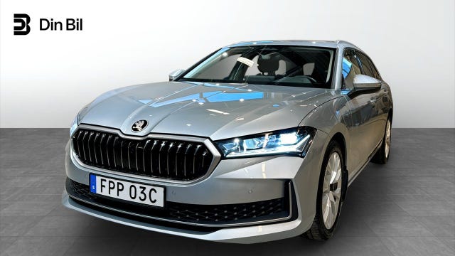 Skoda Superb 2025