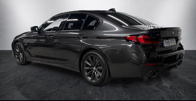 BMW 545e 2023