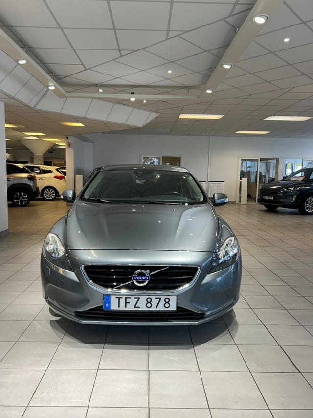 Volvo V40 2026