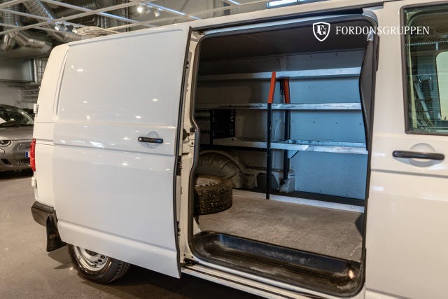 Volkswagen Transporter 2018 – bild 4