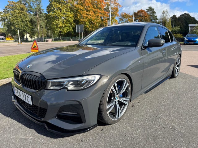 BMW 330i 2019