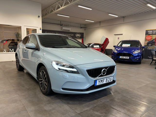 Volvo V40 2018