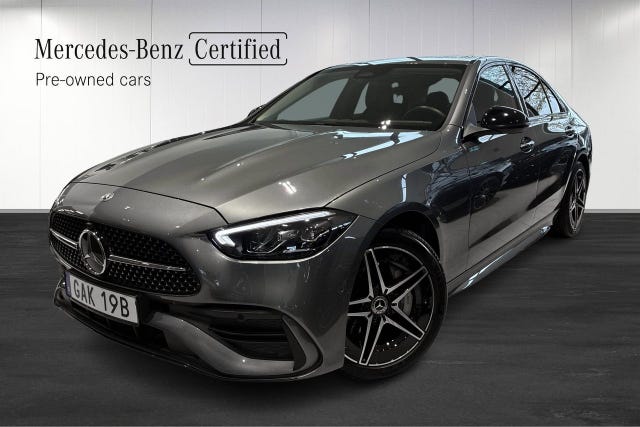 Mercedes-Benz C300 e 2025