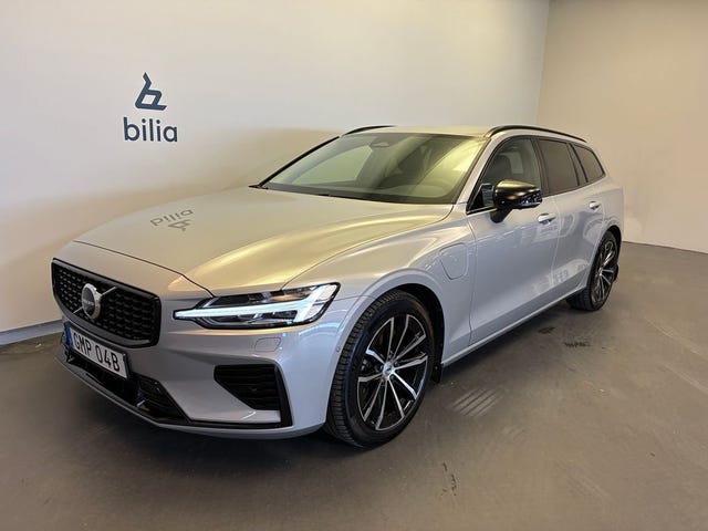 Volvo V60 2025
