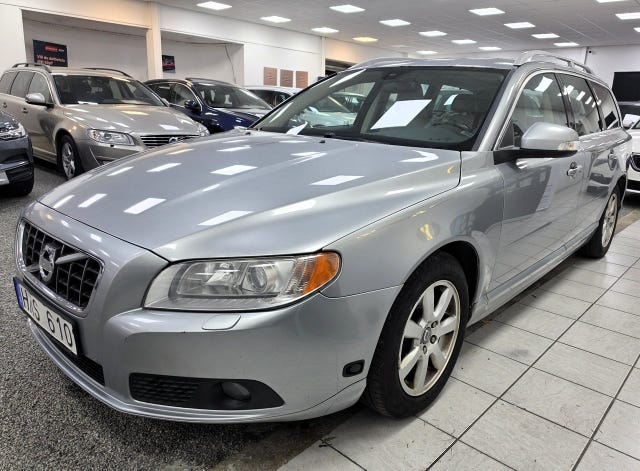 Volvo V70 2011 – bild 2