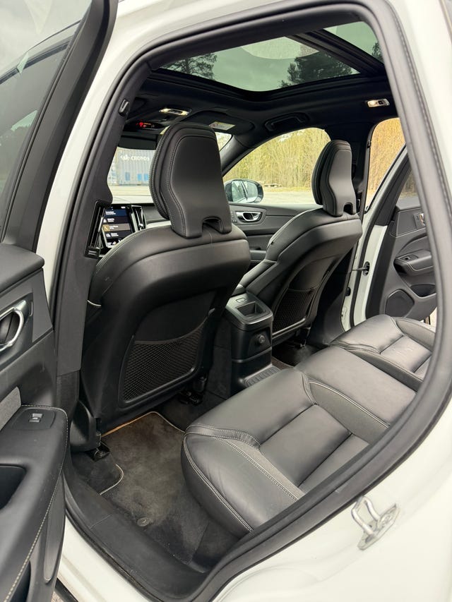 Volvo XC60 2021 – bild 4