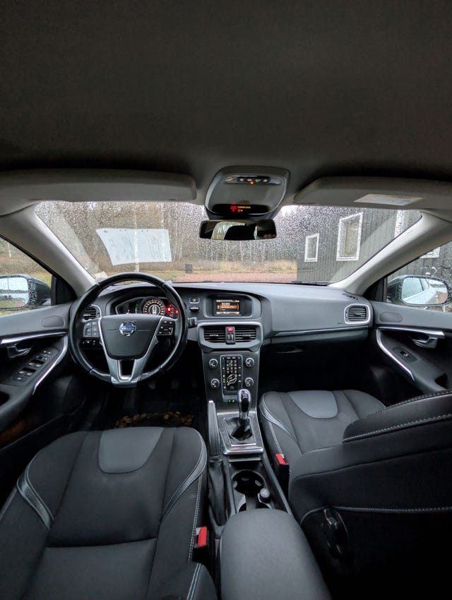 Volvo V40 2015 – bild 3