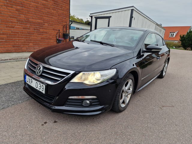 Volkswagen Passat CC 2011