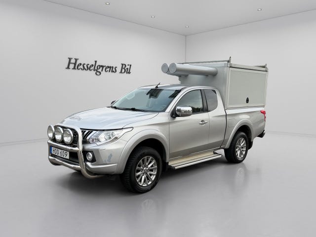 Mitsubishi L200 Club Cab 2016