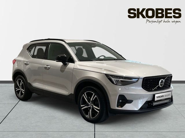 Volvo XC40 2024