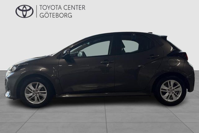 Toyota Yaris 2025 – bild 4