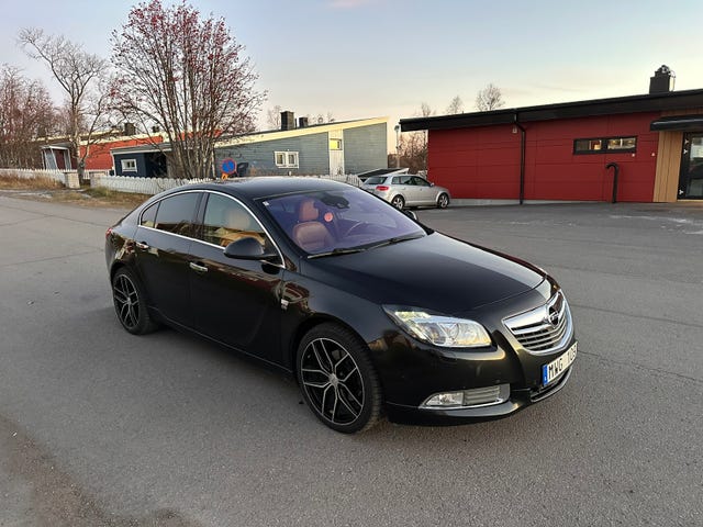 Opel Insignia 2012
