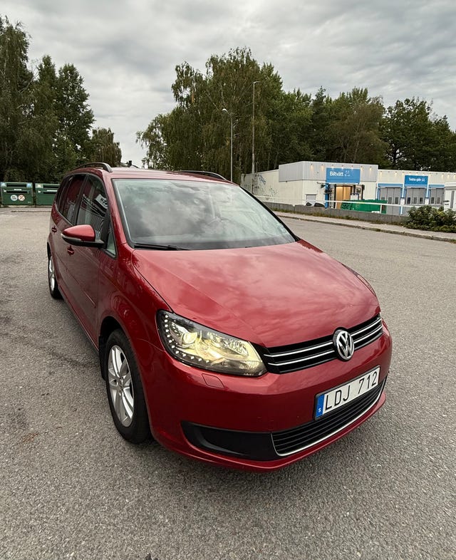 Volkswagen Touran 2011