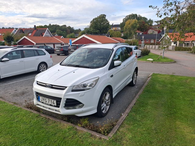 Ford Kuga 2016