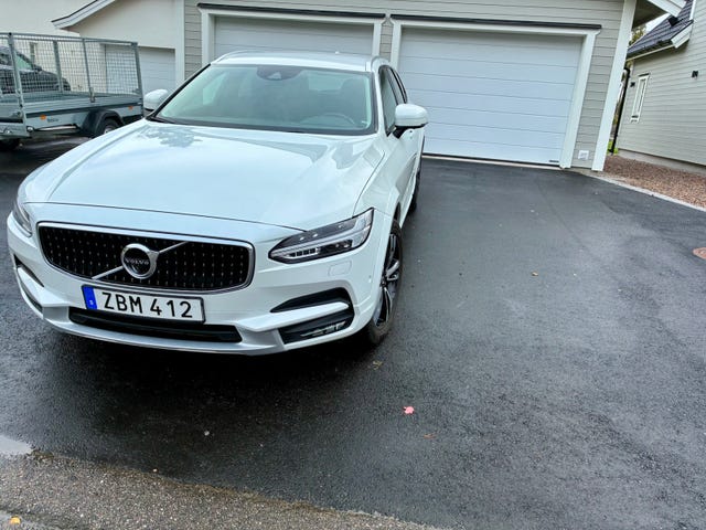 Volvo V90 Cross Country 2018 – bild 2