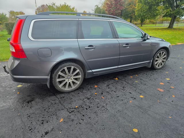 Volvo V70 2011 – bild 3