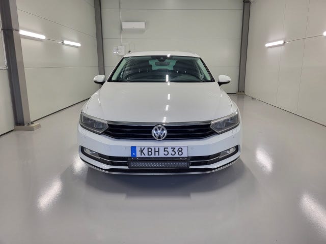Volkswagen Passat 2016 – bild 3